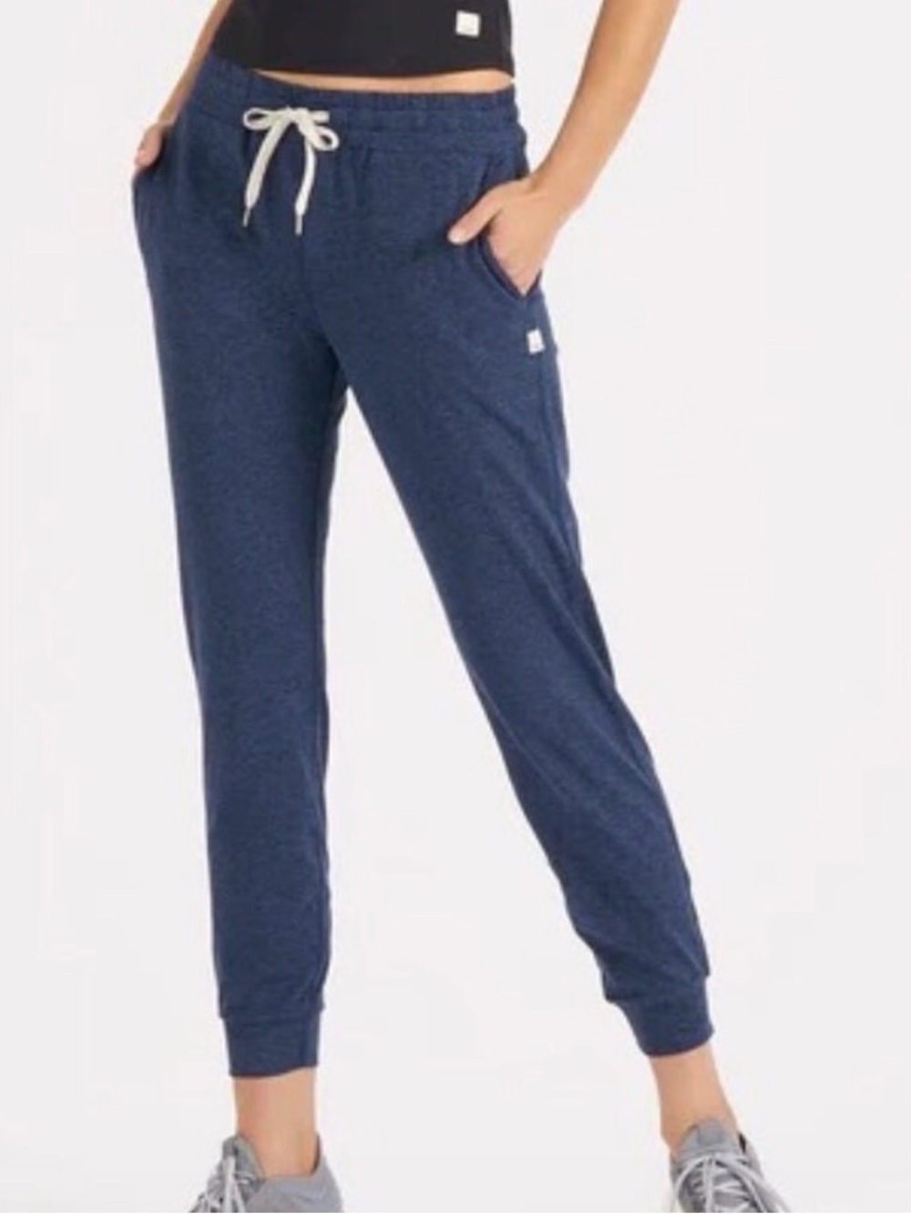 Vuori Women's Dreamknit Performance Joggers Blue Coast Heather
